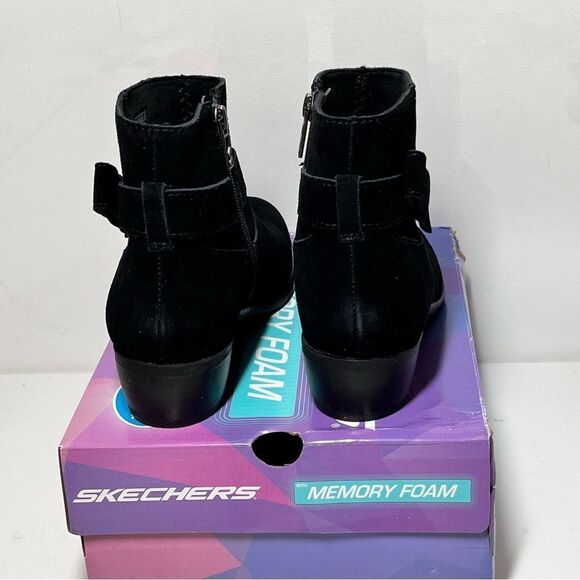 Skechers Westernville Water-Repellent Suede Ankle Boots - Picture 6 of 7